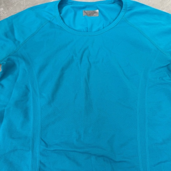 Women’s Athleta Fastest Track Tee Short Sleeve Workout Athletic Top Size Large - Picture 7 of 16